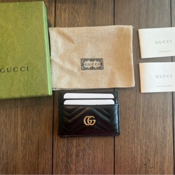 Gucci Black Matelass Credit Card Holder - Picture 1 of 4